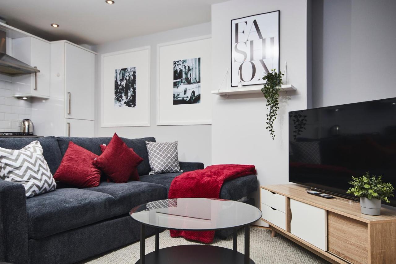 Stunning Hepburn Suite! Bath Extérieur photo